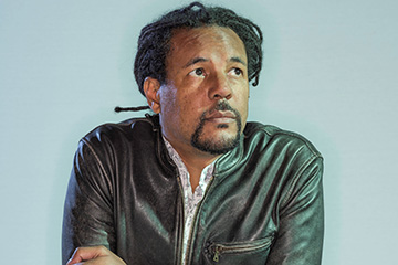 A headshot of Colson Whitehead.